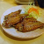 風来坊 - 元祖手羽先唐揚　5本　450円