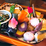 百の木 - 百華弁当 主菜