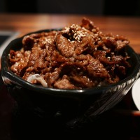炭火焼肉KINOE - 神戸牛焼肉丼（1500円）