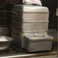 割烹 やました - 蒸し器
                一番下のお湯を入れるところ特注！