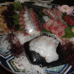 刺身盛り合わせ