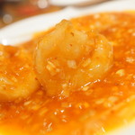 紅い扉の中華や 皆慶 - エビチリ