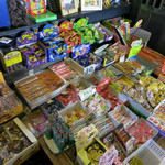 ユノリリ - 駄菓子スペースはこんな感じ