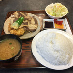 サンドール - 焼肉定食  これで550円！！コンビニ弁当買えん(*´Д｀*)