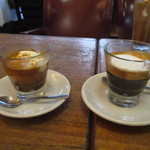 Degraves Espresso Bar - ドリンク写真:アフォガートとロングマッキャート