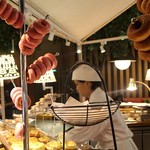 Shangri-La's Far Eastern Plaza Hotel - 