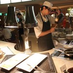 Shangri-La's Far Eastern Plaza Hotel - 