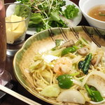 Shanghai Yakisoba (stir-fried noodles) with seafood and seasonal vegetables