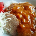 らーめんランド - そのミニカレー•••何故かチャーシューが乗ってます