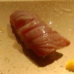 SUSHI TOKYO TEN、 - [料理] 炙り本鮪 握り 