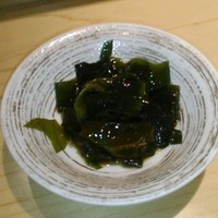 SUSHI TOKYO TEN、 新宿ニュウマン店 - [料理] 三浦半島産 生ワカメ