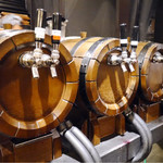 ベルサイユの豚 - 樽生ワイン