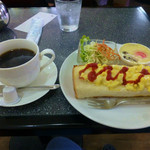 こーひー ほほほ - ブレンドコーヒーとモーニングサービス（タマゴトーストのセット）