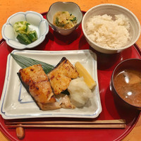 伊豆の旬 やんも 南青山店 - 