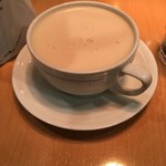 カフェ エクセルシオール - ロイヤルミルクティー390円