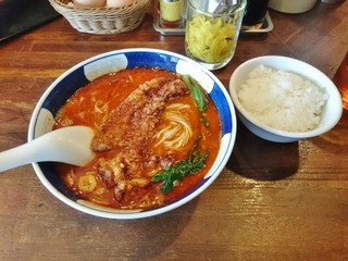 支那麺 はしご - 排骨担々麺（大辛･麺かため）1,000円