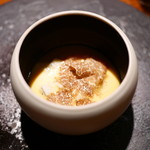 TACUBO - 穴子のフラン　ユリ根とトリュフ