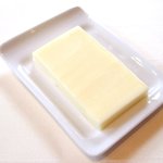 フレンチ サクラ - ランチコース 5832円 のバター