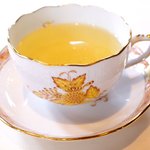 フレンチ サクラ - ランチコース 5832円 のハーブティー