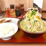 ラーメン まるとも - タンメン＋まるともランチ