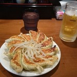 むつぎく - 餃子中と生ビール小