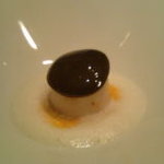 キュイジーヌ[s] ミッシェル・トロワグロ - 黒トリュフ　帆立貝