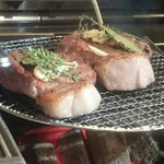 炭焼きビストロ プルミエ - 本日の炭焼きお肉料理 