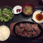 Nikuyaki Shin - 牛焼肉ランチ