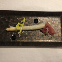 SAMURAI dos Premium Steak House 八重洲鉄鋼ビル店 - フランス産の白アスパラガス