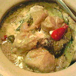 SPICE - グリーンカレー（1200円）。