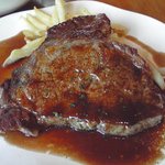 ル・シズィエム・サンス・ドゥ・オエノン カフェ・バー - ビーフステーキ・赤ワインソース 07/2008