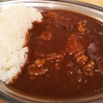 カレーのちから - 牛すじカレー（辛口）（630円）＋ごはん大盛り（120円）