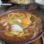 煮込みうどん かに屋 - 味噌煮込みうどん玉子入り