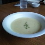 ステーキハウス神戸ジュジュ - ハンドメイドのスープ