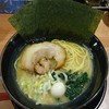 横浜家系ラーメン 辻田家 石橋店