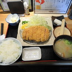 とんかつ いわい - 特選ロースカツ定食160g