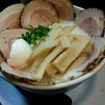 ラーメン家 みつ葉 - 豚CHIKI しお チャーシューメン(大)＋チャーシュートッピング＋メンマトッピング