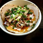 ラーメン家 みつ葉 - ミニチャーシュー丼