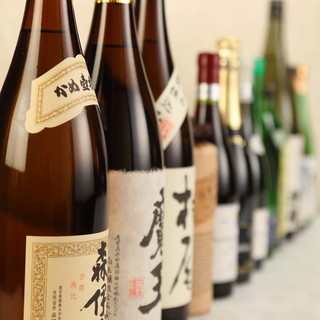 We offer Japanese sake, which is said to be a famous sake.