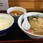 手打ラーメン 栄楽 - 