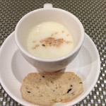 創作イタリアン Gemelli - ダイコンのスープ