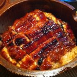 うなぎ屋たむろ多真 - ひつまぶしアップ　粗めに刻まれたうなぎです