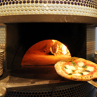 Pizzeria Cafe KOBERTA_1