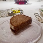 ロゼット - パンも深みのあるお味で美味しいです