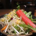 Sakana - カニかま、千キャベツ、水菜、紫キャベツ、ニンジン、コーンのサラダアップ