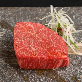 [Domestic Kuroge Wagyu Beef] Enjoy high quality meat regardless of the brand!