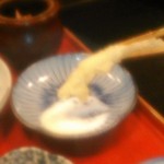 天兼 - [料理] 白魚天を塩で食す。