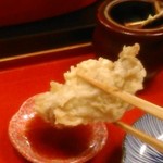 天兼 - [料理] 牡蠣の天ぷらをポン酢醤油で食す。