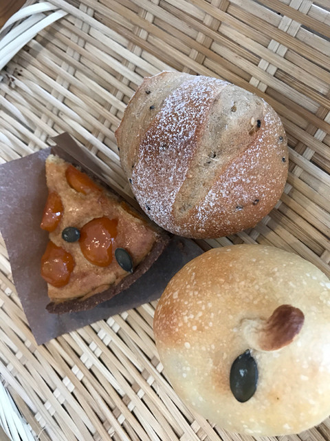 ナニナニ製菓 - 東室蘭（パン）の写真