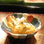 紅葉寿司 - お通し フグの煮凝り